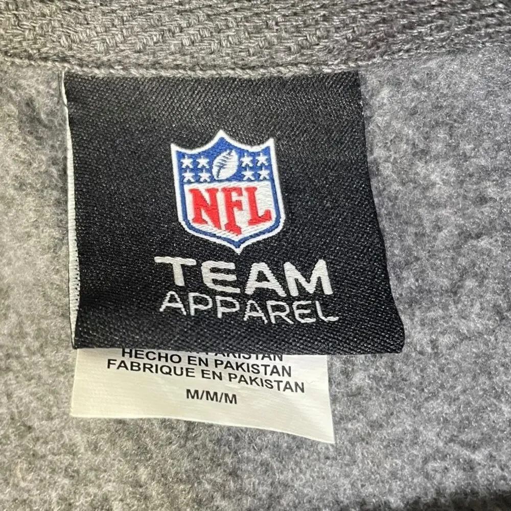 NFL Team Apparel Men’s Medium Denver Broncos Football Grey Crewneck Sweatshirt